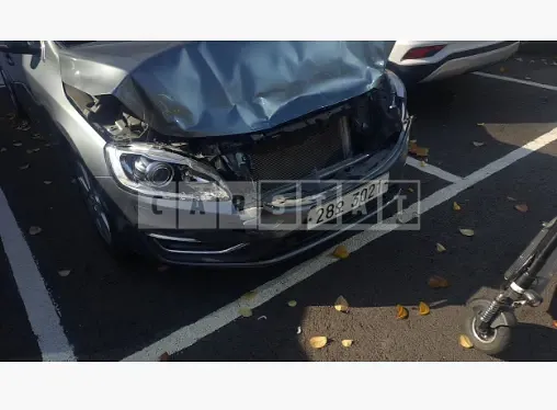 Photo 2 of 14: 2017 Volvo S60 D3, VIN YV1FS79B0H2431021 — Korean insurance auction