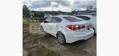Photo 1 of 6: 2015 Kia Cz — Korean insurance auction