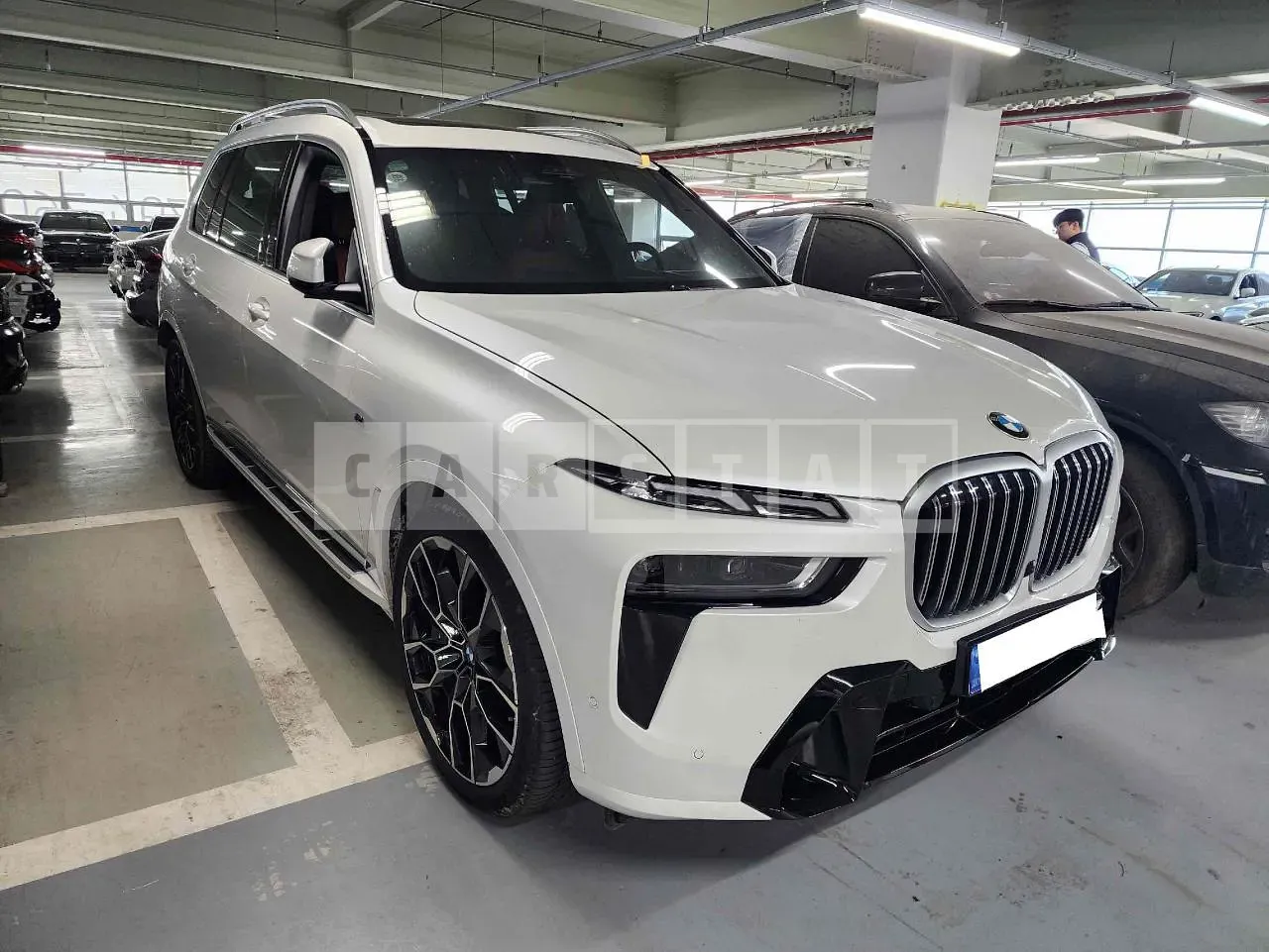 Photo 2 of 30: 2023 BMW X7 xDrive40i, VIN WBA21EM03R9S85571 — Korean insurance auction