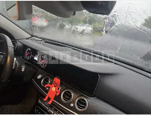Photo 2 of 26: 2018 Mercedes-Benz E220 d — Korean insurance auction