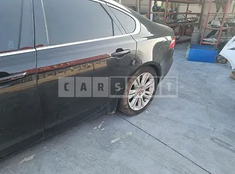 Photo 2 of 19: 2020 Jaguar XF 20d, VIN SAJBB4BN2LCY86667 — Korean insurance auction