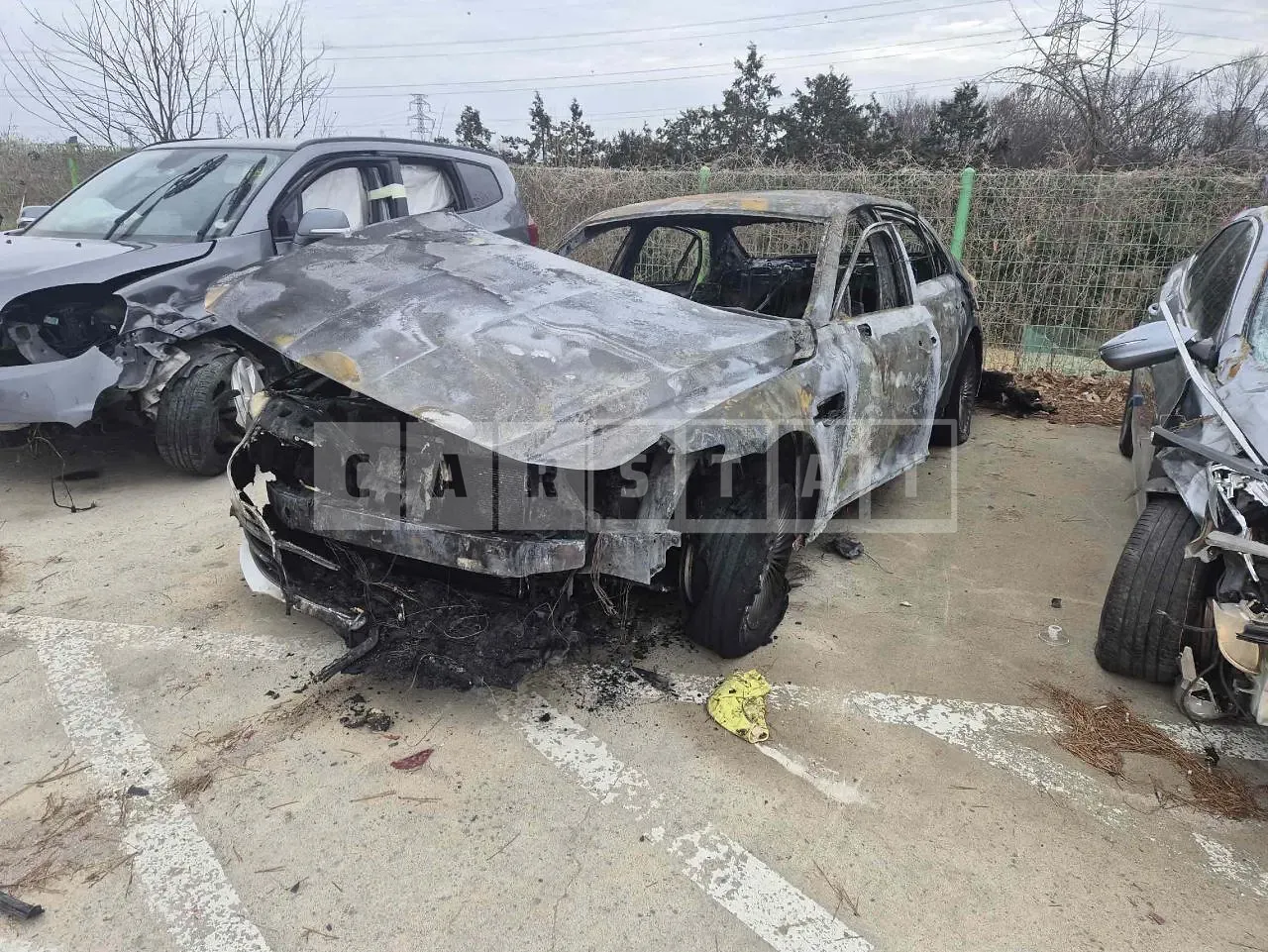 Photo 2 of 24: 2019 Hyundai Genesis G90, VIN KMHG141DDKU075222 — Korean insurance auction