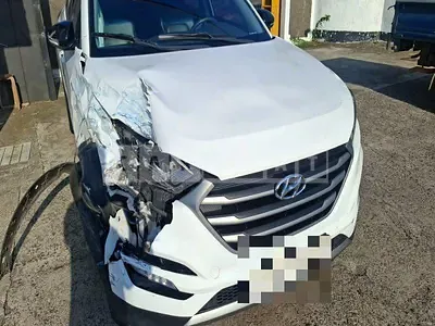 Photo 1 of 20: 2016 Hyundai Tucson TL — Korean insurance auction