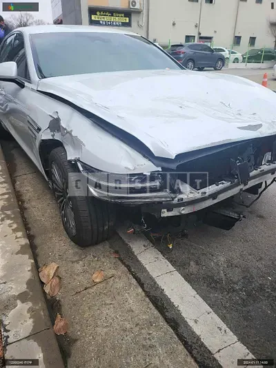 Photo 1 of 13: 2022 Genesis G80, VIN KMTGE411PNU002034 — Korean insurance auction