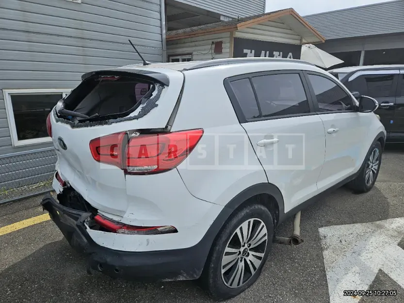 Photo 2 of 7: 2014 Kia Sportage R — Korean insurance auction