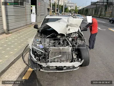 2021 BMW X4 xDrive 20i