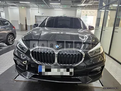 Photo 1 of 13: 2023 BMW 120i — Korean insurance auction