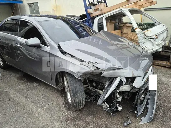 Photo 2 of 28: 2020 Mercedes-Benz A220 Sedan — Korean insurance auction