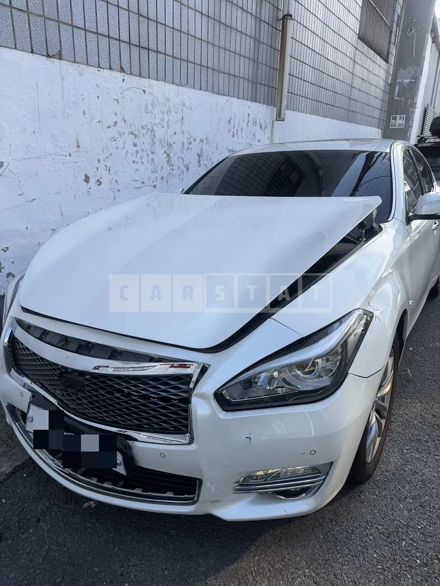 Photo 2 of 13: 2019 Infiniti Q70 3.7 — Korean insurance auction