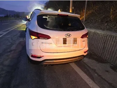 Photo 1 of 5: 2017 Hyundai Santa Fe DM — Korean insurance auction