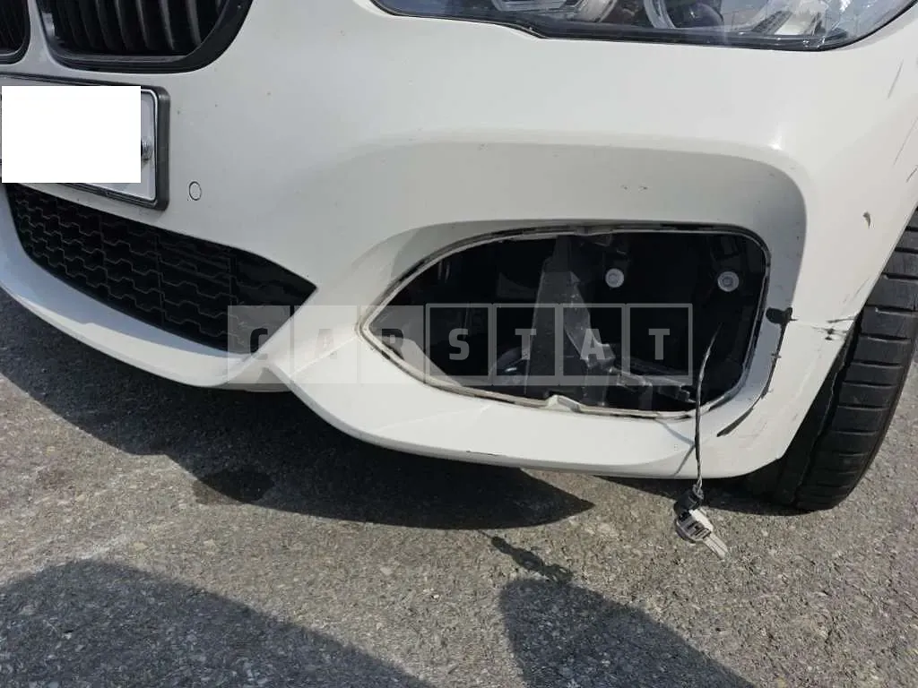 Photo 2 of 30: 2018 BMW 118d, VIN WBA1S5106J5L14442 — Korean insurance auction