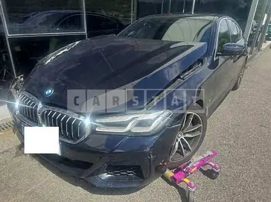 Photo 2 of 24: 2021 BMW 520i — Korean insurance auction