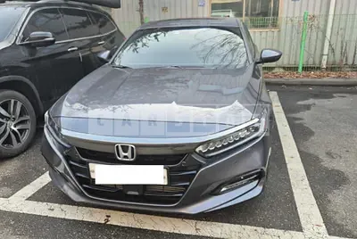 Photo 1 of 24: 2018 Honda Accord 2.0T — Korean insurance auction
