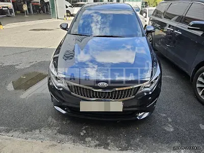 Photo 1 of 23: 2019 Kia K5 2.0 — Korean insurance auction