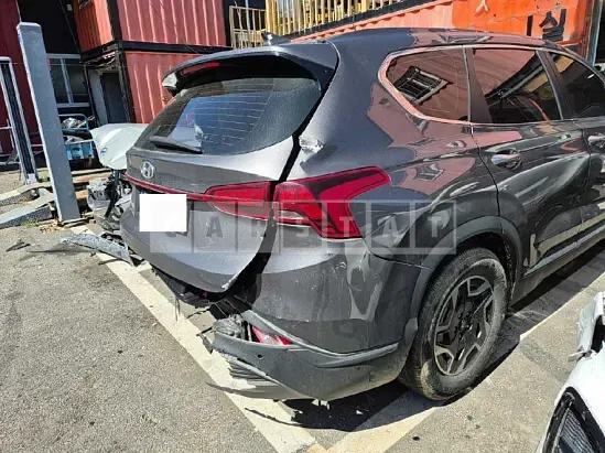 Photo 2 of 18: 2022 Hyundai Santa Fe — Korean insurance auction