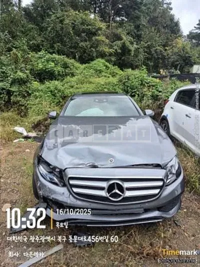Photo 1 of 10: 2017 Mercedes-Benz E220 d, VIN WDDZF0EB5HA257943 — Korean insurance auction