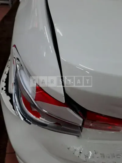 Photo 1 of 8: 2020 BMW 520d Luxury, VIN WBAJF3101LCE82581 — Korean insurance auction