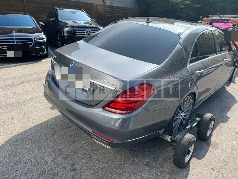Photo 2 of 28: 2017 Mercedes-Benz SS350 d 4Matic L — Korean insurance auction