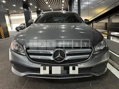 Photo 1 of 26: 2018 Mercedes-Benz E220 d, VIN WDDZF0EB3KA568214 — Korean insurance auction