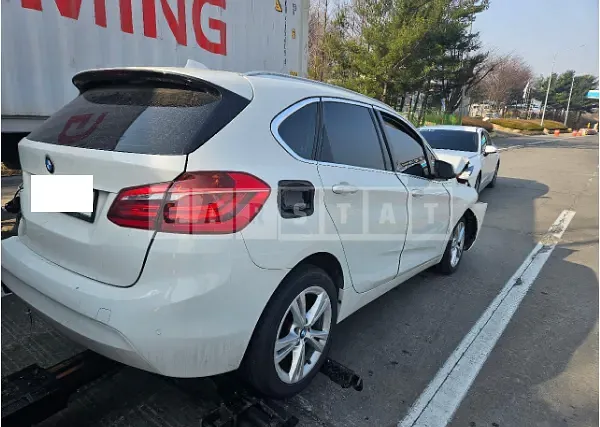 Photo 2 of 29: 2016 BMW Active Tourer, VIN WBA2C1109GV703885 — Korean insurance auction