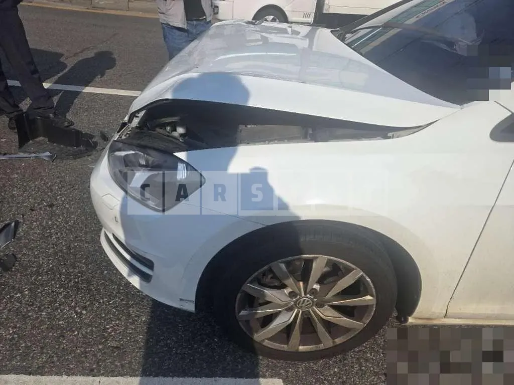 Photo 2 of 6: 2015 Volkswagen Golf 1.6 TDI BMT — Korean insurance auction