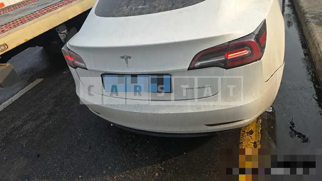 Photo 2 of 22: 2021 Tesla Model 3 Long Range — Korean insurance auction