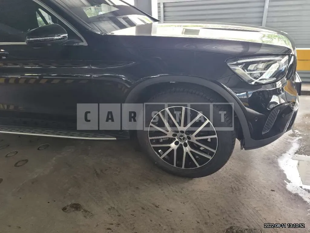 Photo 2 of 11: 2022 Mercedes-Benz GLC220 d 4Matic, VIN W1N0G1FB4NG074099 — Korean insurance auction
