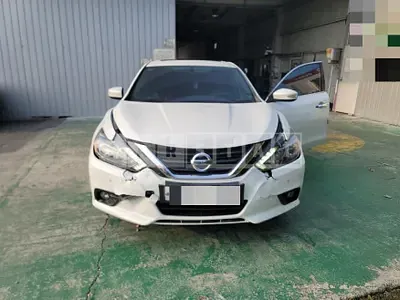 Photo 1 of 34: 2018 Nissan Altima 2.5 — Korean insurance auction