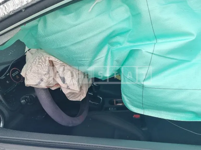 Photo 2 of 19: 2023 Hyundai Kona — Korean insurance auction