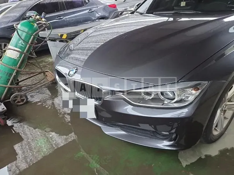 Photo 2 of 27: 2015 BMW 320d — Korean insurance auction