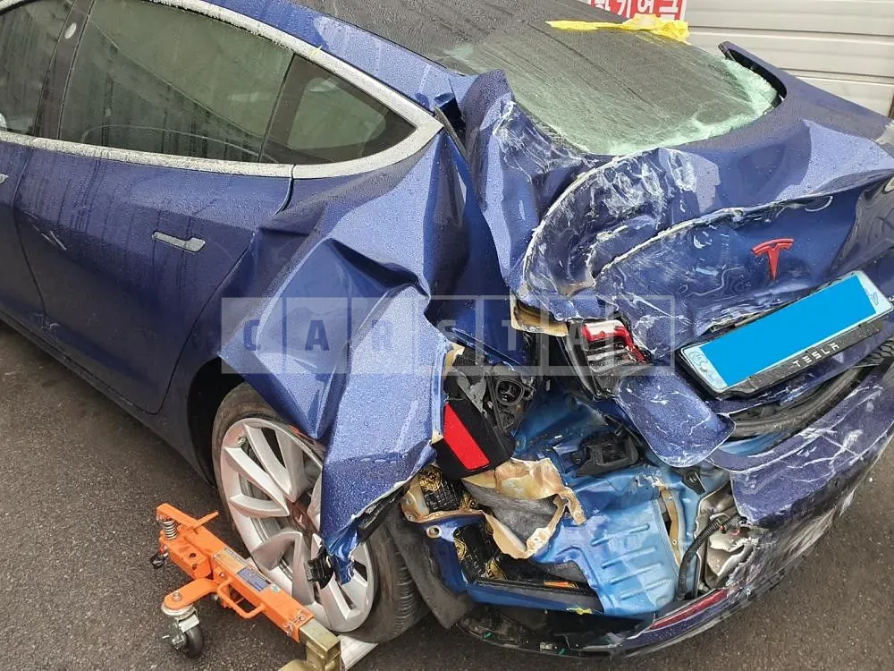 Photo 2 of 8: 2020 Tesla Model 3 Long Range, VIN 5YJ3E1EB9LF649347 — Korean insurance auction
