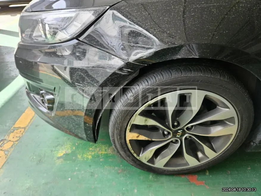Photo 2 of 49: 2015 Kia K5 2.0 — Korean insurance auction