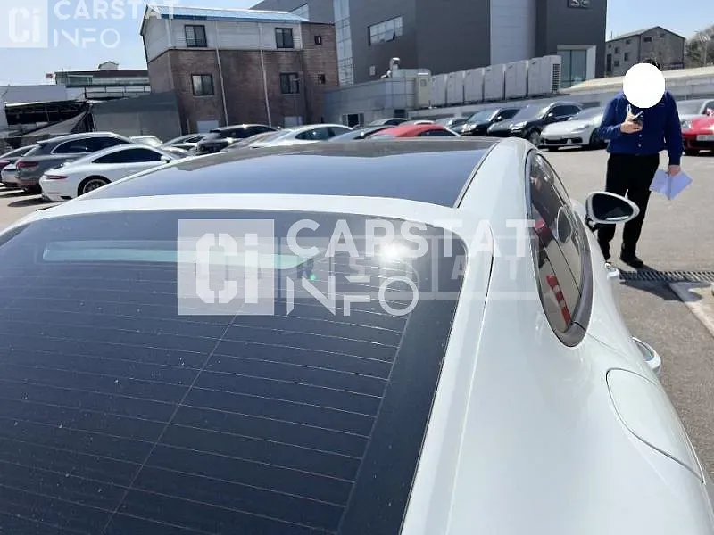 Photo 2 of 23: 2019 Porsche Panamera 4, VIN WP0AA2972JL118273 — Korean insurance auction