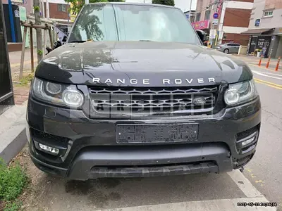 Photo 1 of 28: 2016 Land Rover Range Rover Sports 3.0 d, VIN SALWA2KF4GA549170 — Korean insurance auction