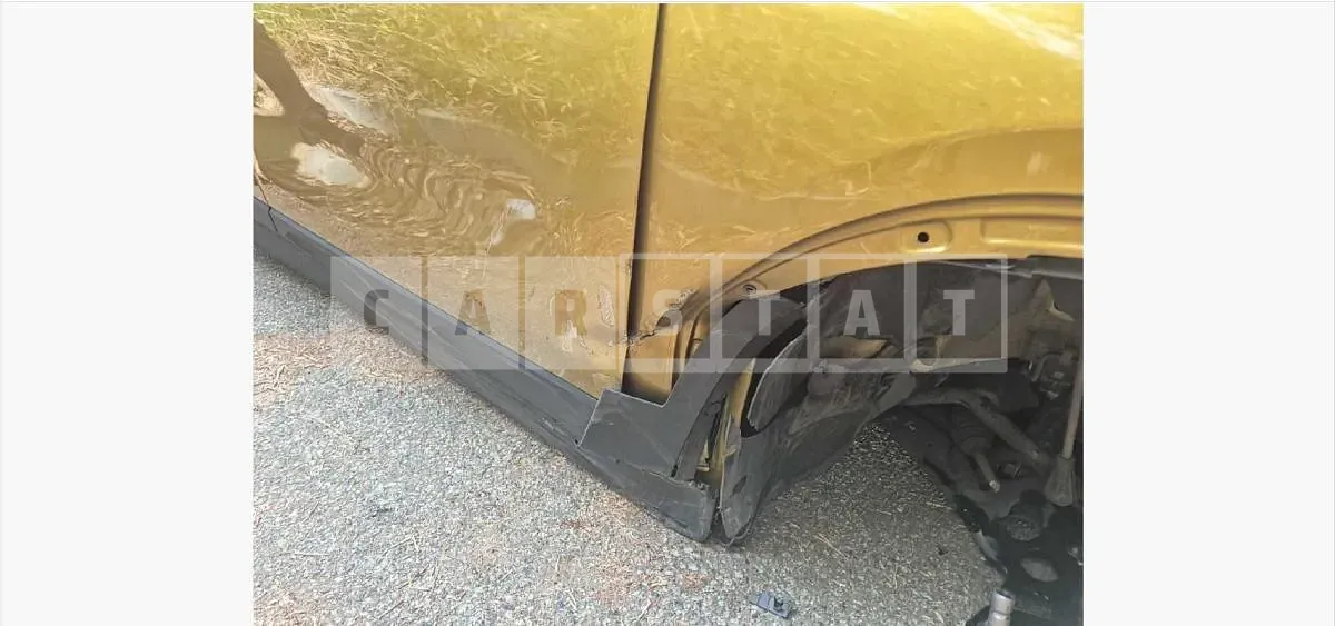 Photo 2 of 21: 2021 BMW X2 xDrive20i — Korean insurance auction