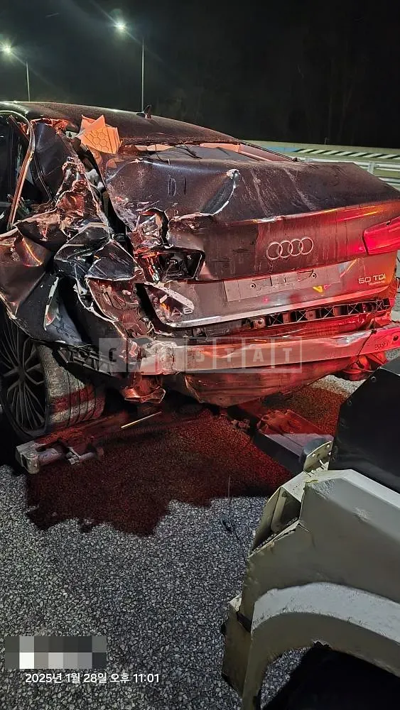 Photo 2 of 5: 2016 Audi A6 50 TDI quattro — Korean insurance auction