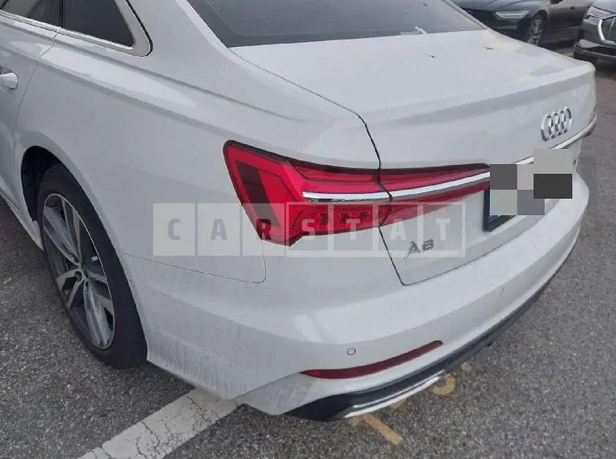 Photo 2 of 21: 2022 Audi A6 45 TFSI — Korean insurance auction