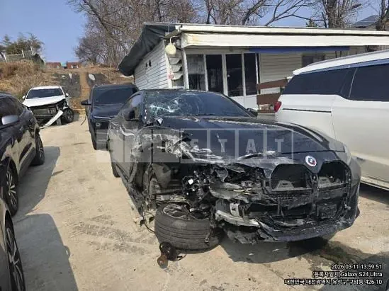 Photo 2 of 31: 2024 BMW i4 eDrive40, VIN WBY71AW00RFR21815 — Korean insurance auction