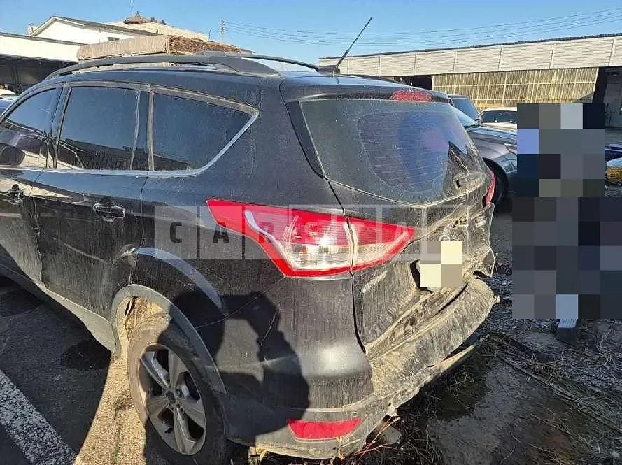 Photo 2 of 13: 2014 Ford Escape — Korean insurance auction