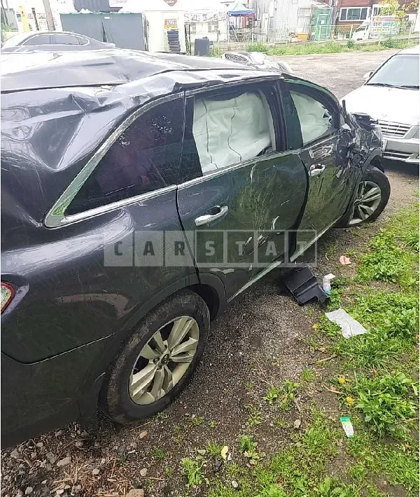 Photo 2 of 14: 2015 Kia Sorento — Korean insurance auction