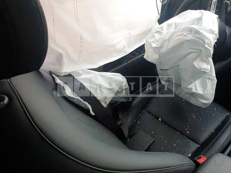 Photo 2 of 11: 2023 Hyundai Kona Gasoline — Korean insurance auction