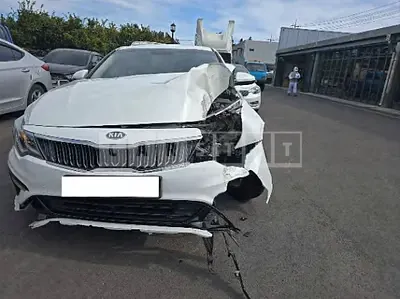 Photo 1 of 21: 2019 Kia K5 — Korean insurance auction