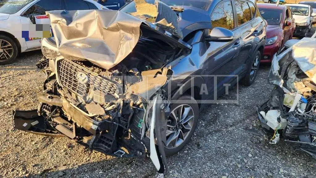 Photo 2 of 13: 2018 Hyundai Tucson TL — Korean insurance auction