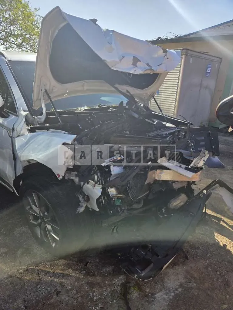 Photo 2 of 21: 2020 Kia Sorento — Korean insurance auction