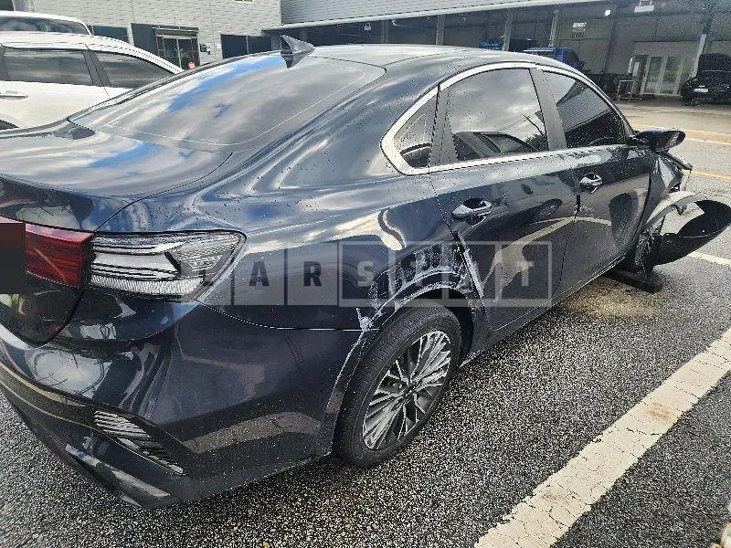 Photo 2 of 28: 2021 Kia Kz 1.SH — Korean insurance auction