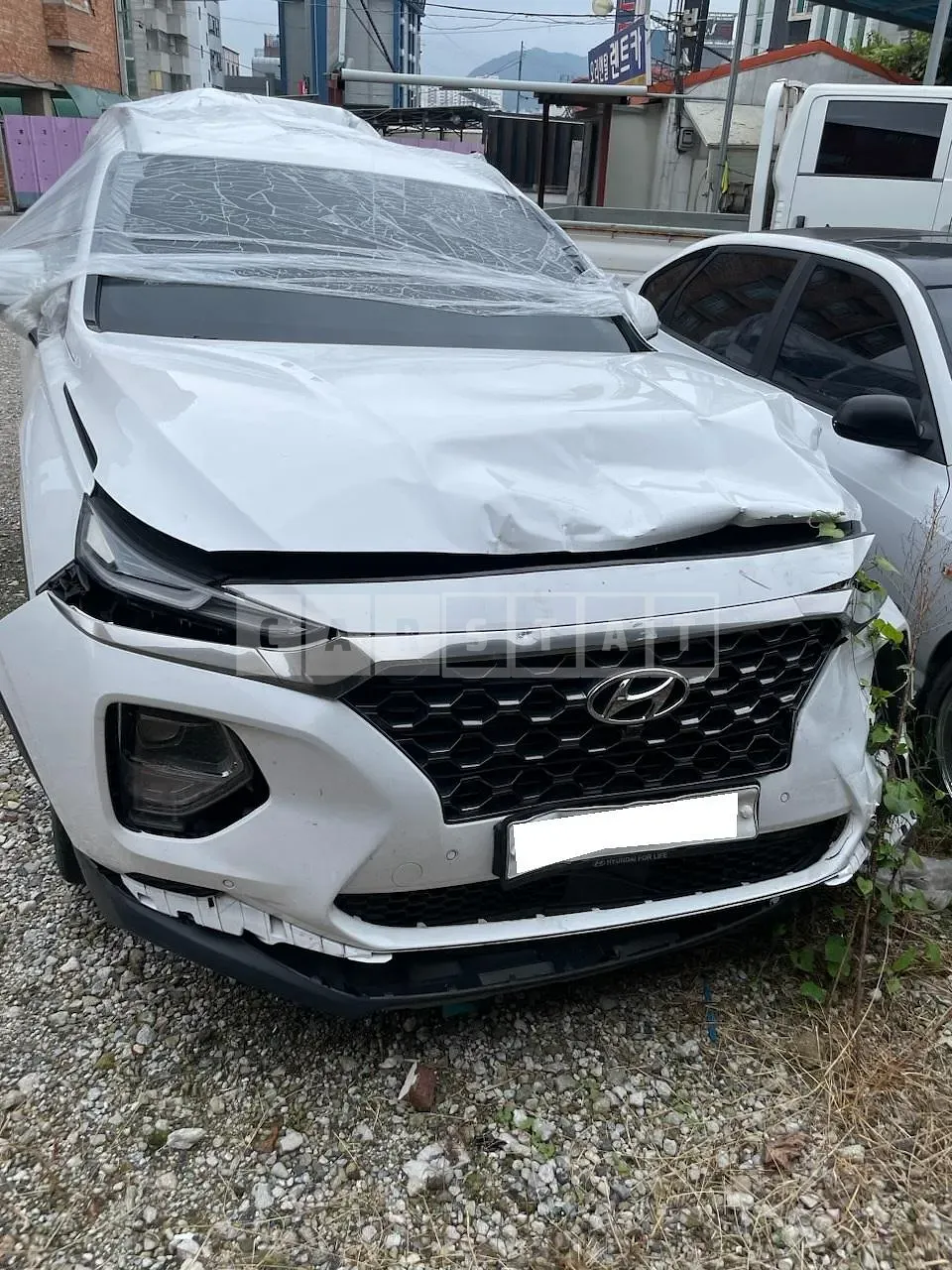 Photo 2 of 36: 2019 Hyundai Santa Fe, VIN KMHS381BBKU171201 — Korean insurance auction