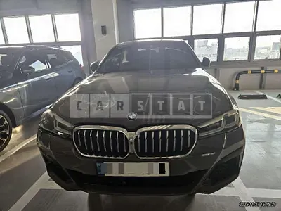 Photo 1 of 17: 2021 BMW 520i — Korean insurance auction