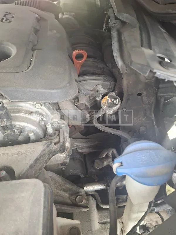 Photo 2 of 17: 2016 Kia K7 — Korean insurance auction