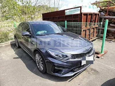 Photo 1 of 19: 2018 Kia K5 2.0, VIN KNAGU411BKA254091 — Korean insurance auction