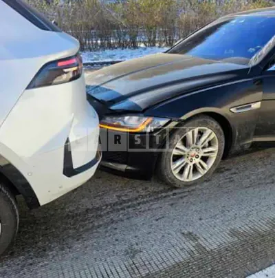 Photo 1 of 2: 2018 Jaguar XF 20d — Korean insurance auction